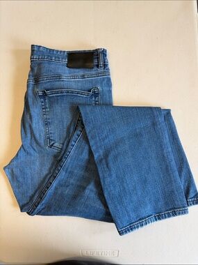 DL1961 Russell Straight Leg Jeans